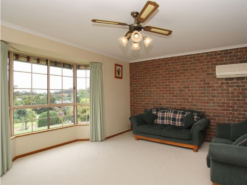 10 Jutland Parade, Woodcroft SA 5162