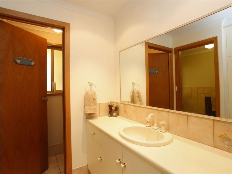 10 Jutland Parade, Woodcroft SA 5162