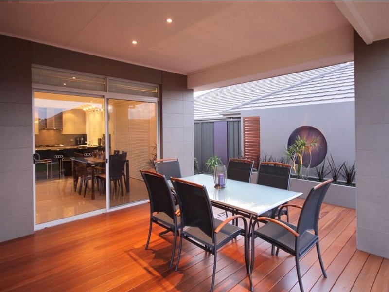 18 Lacebark Court, Flagstaff Hill SA 5159