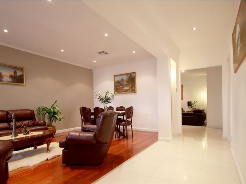 18 Lacebark Court, Flagstaff Hill SA 5159