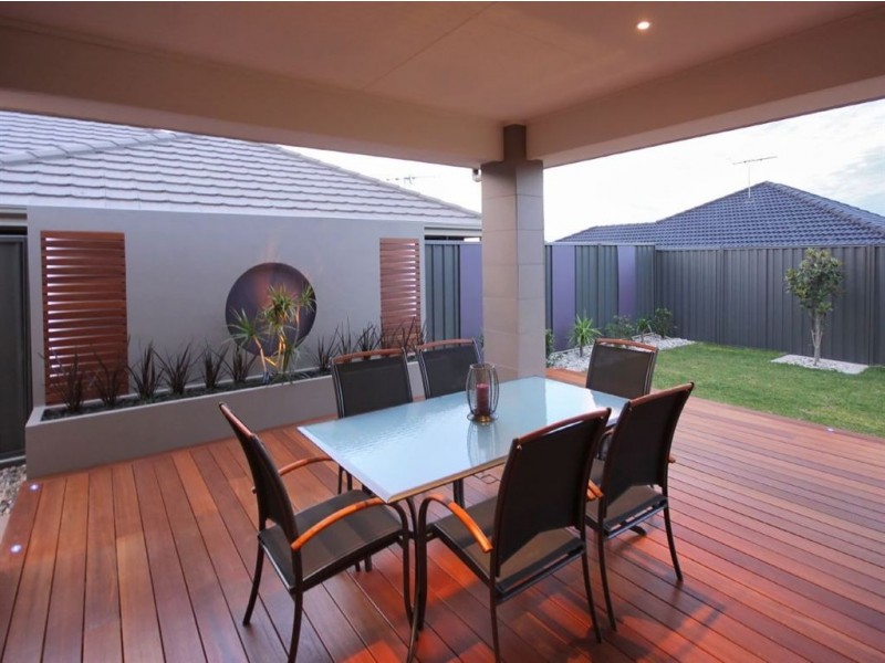 18 Lacebark Court, Flagstaff Hill SA 5159