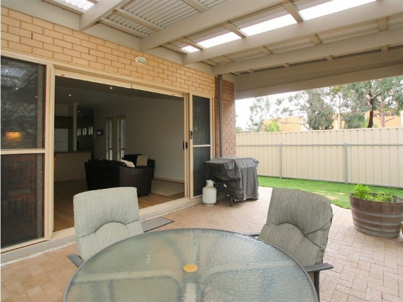 2A Pemberton Street, Oaklands Park SA 5046