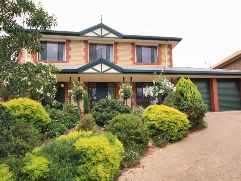 8 Peppermint Grove, Aberfoyle Park SA 5159