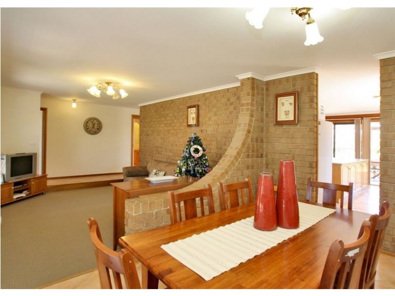 44 Farnsworth Drive, Morphett Vale SA 5162