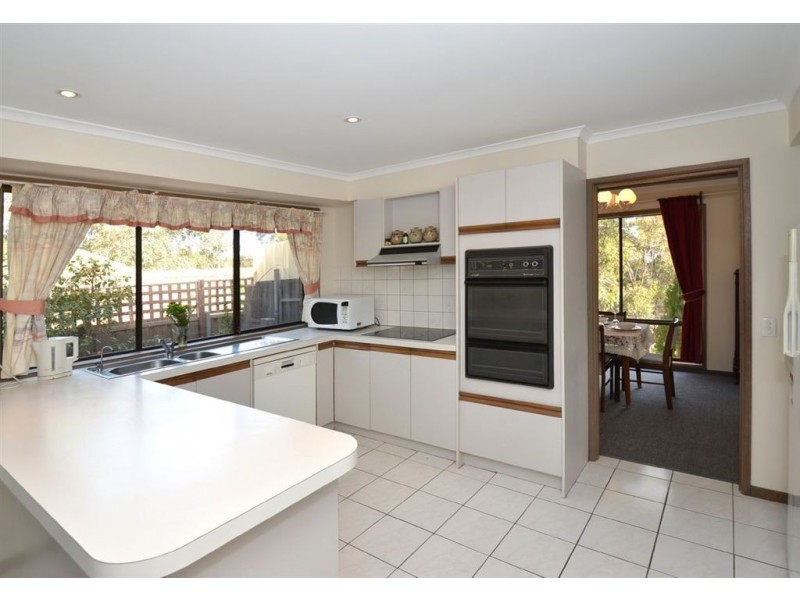 3 Shelter Court, Aberfoyle Park SA 5159