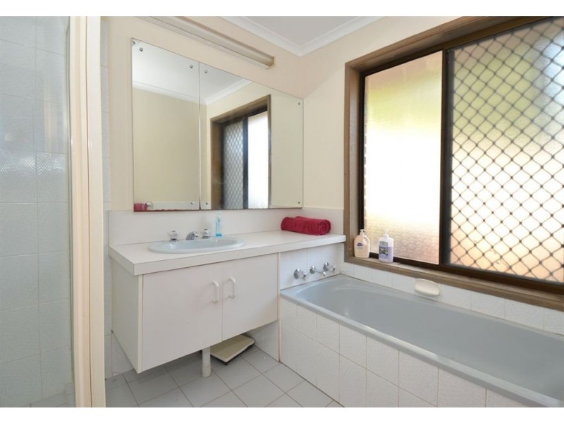 3 Shelter Court, Aberfoyle Park SA 5159