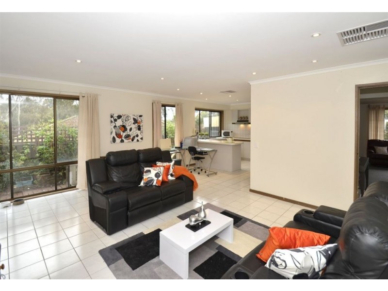 3 Shelter Court, Aberfoyle Park SA 5159