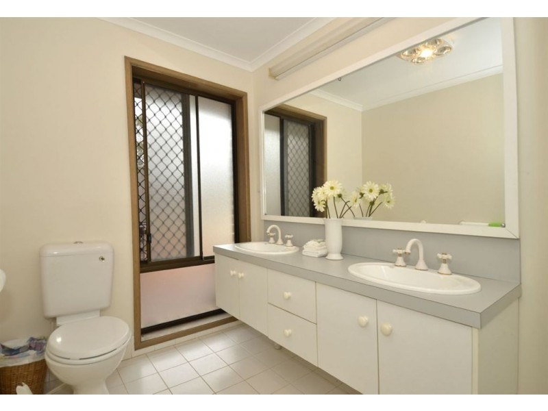 3 Shelter Court, Aberfoyle Park SA 5159