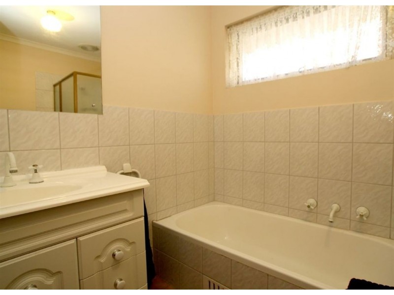 12 Wylpena Way, Reynella East SA 5161