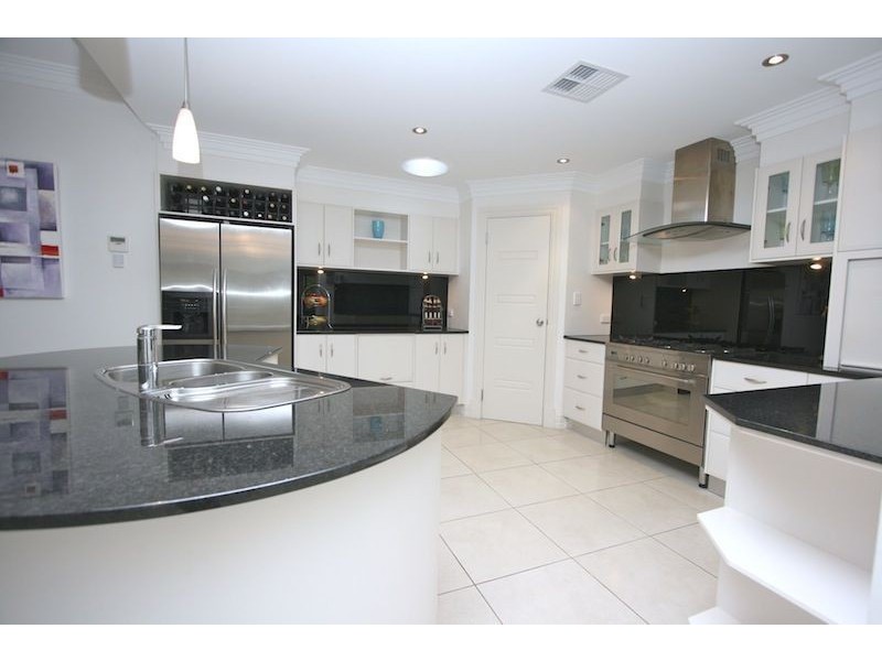 12 Coast View Court, Chandlers Hill SA 5159