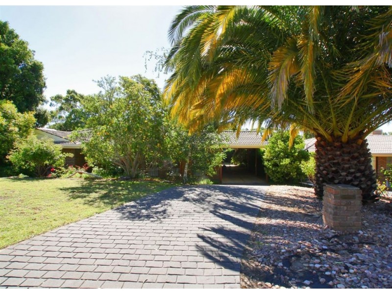 20 Medina Street, Aberfoyle Park SA 5159