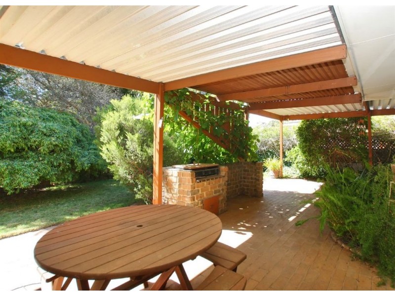 20 Medina Street, Aberfoyle Park SA 5159