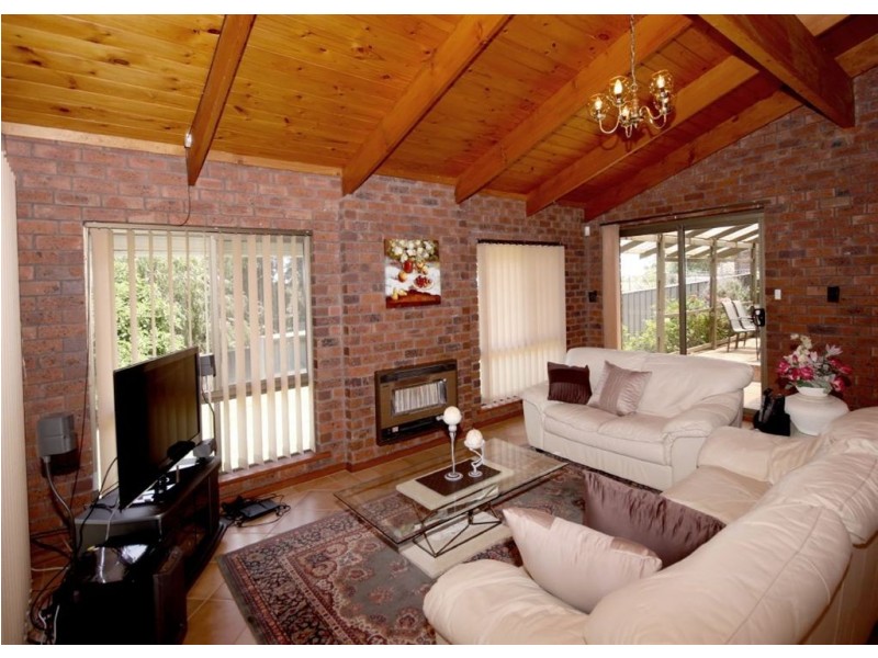 62 Skyline Drive, Flagstaff Hill SA 5159