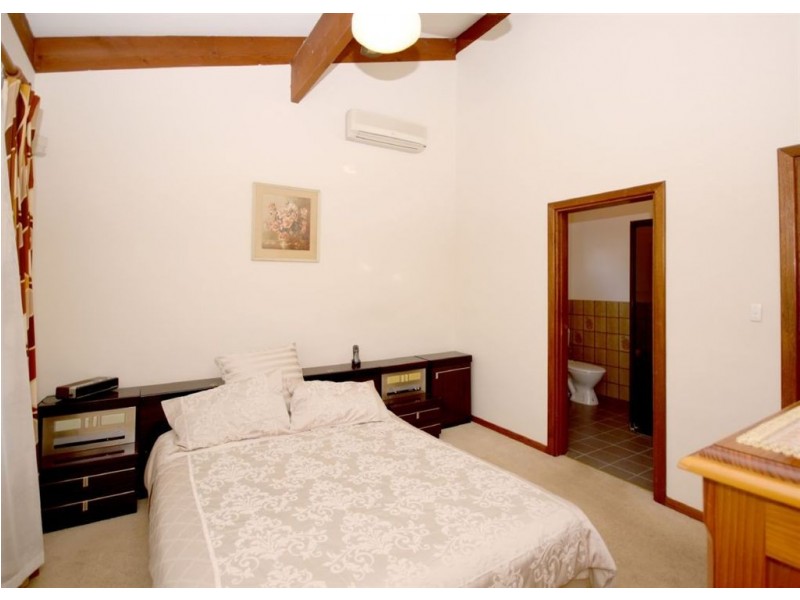 62 Skyline Drive, Flagstaff Hill SA 5159