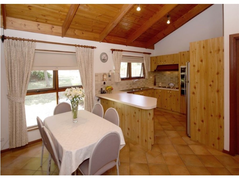 62 Skyline Drive, Flagstaff Hill SA 5159