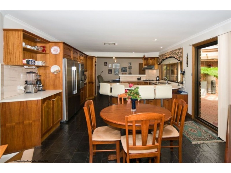 76 Kingfisher Circuit, Flagstaff Hill SA 5159