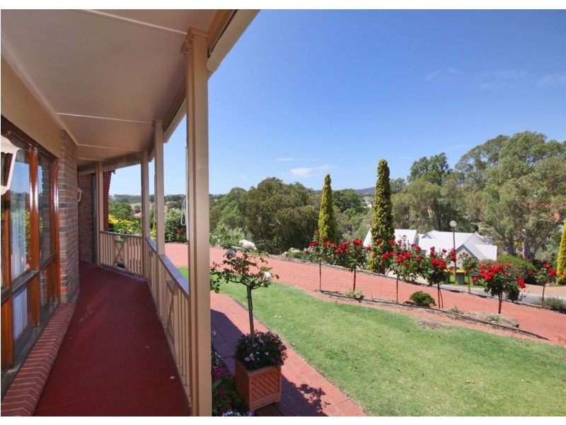 76 Kingfisher Circuit, Flagstaff Hill SA 5159
