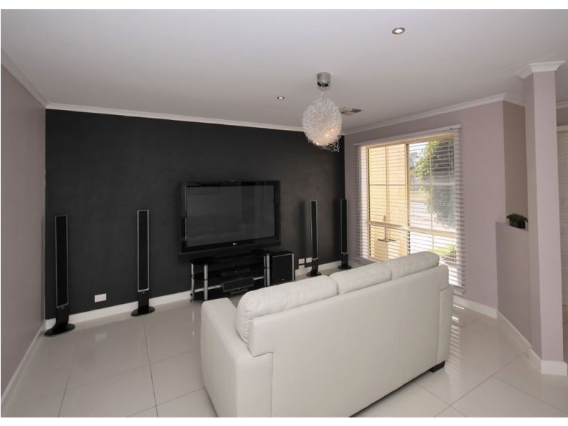 9 Newfield Drive, Reynella SA 5161