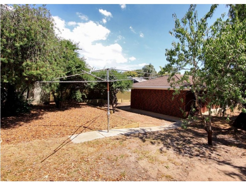 13 Allman Crescent, Aberfoyle Park SA 5159