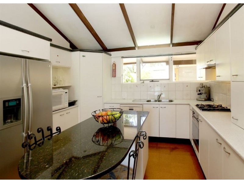 9 York Drive, Flagstaff Hill SA 5159