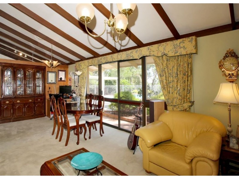 9 York Drive, Flagstaff Hill SA 5159