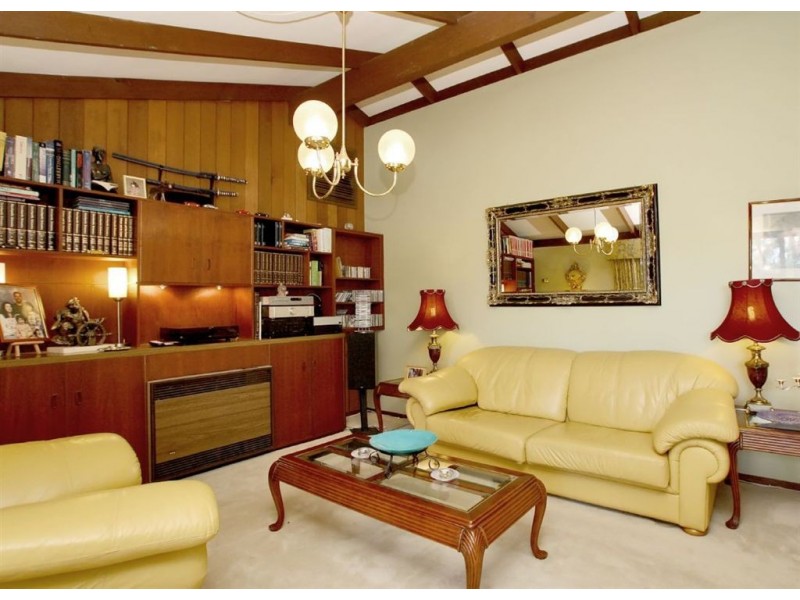 9 York Drive, Flagstaff Hill SA 5159