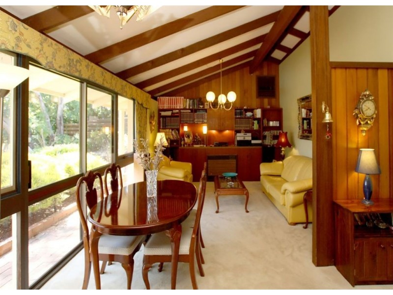 9 York Drive, Flagstaff Hill SA 5159