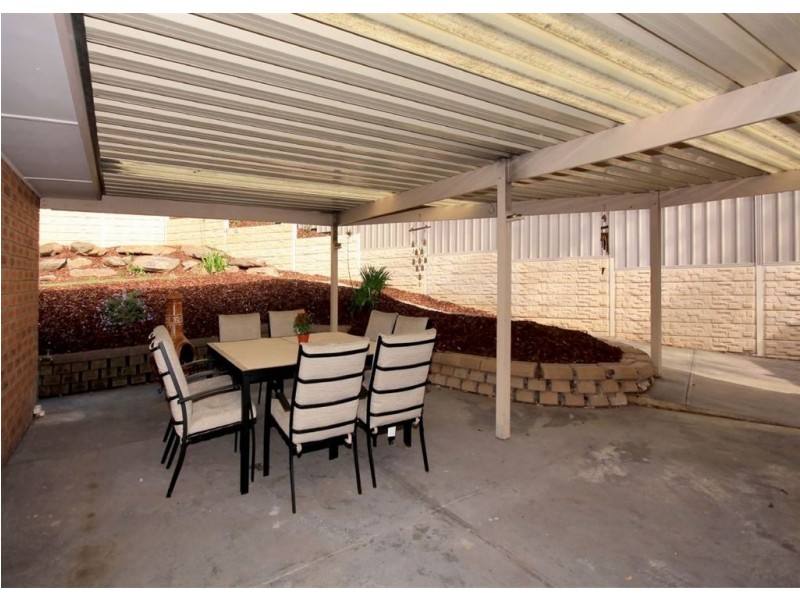 10 Woodland Grove, Aberfoyle Park SA 5159