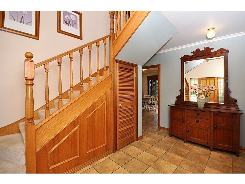 25 Cormorant Ave, Flagstaff Hill SA 5159