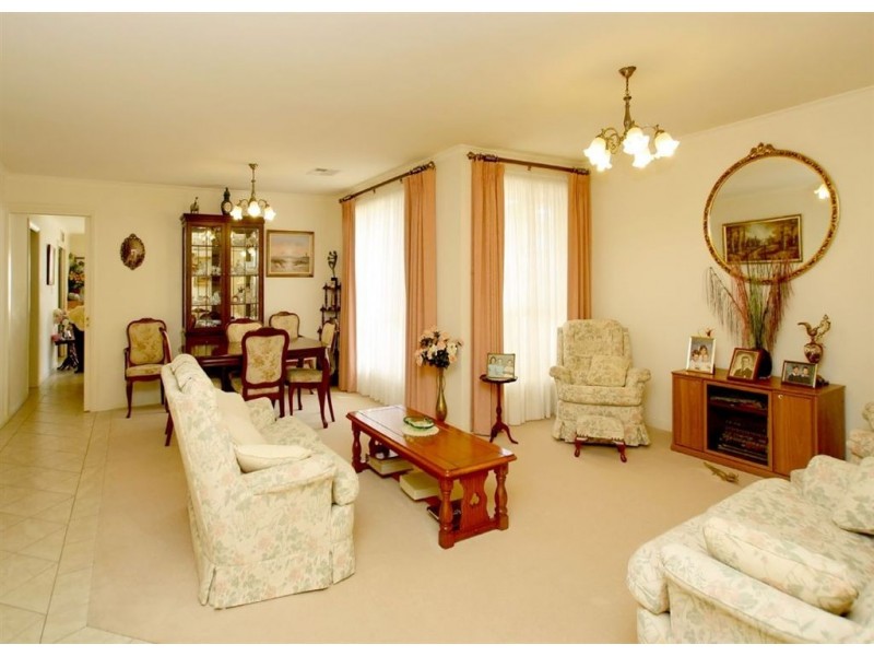 14 Alanah Court, Happy Valley SA 5159
