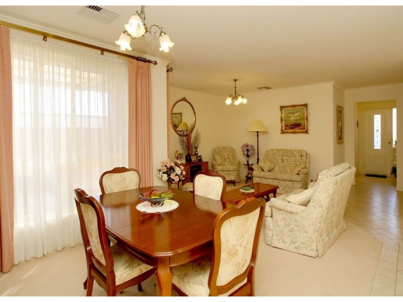 14 Alanah Court, Happy Valley SA 5159