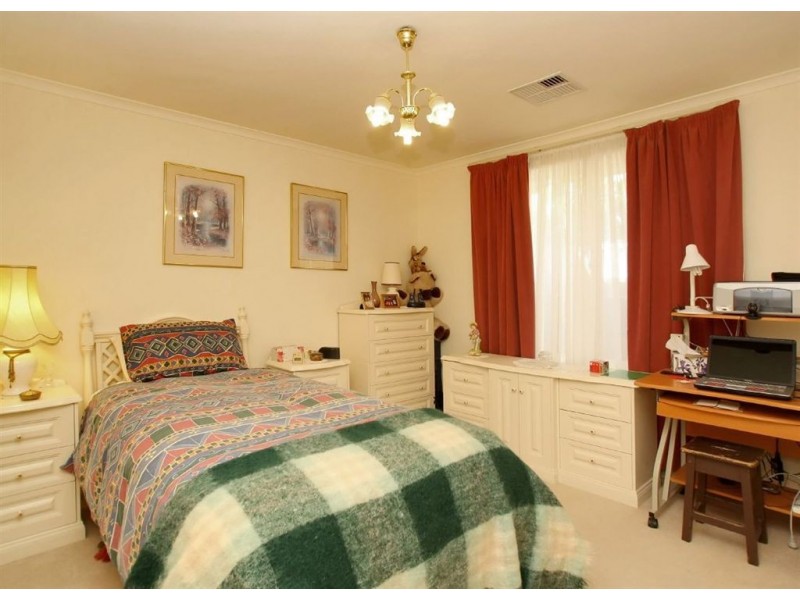 14 Alanah Court, Happy Valley SA 5159