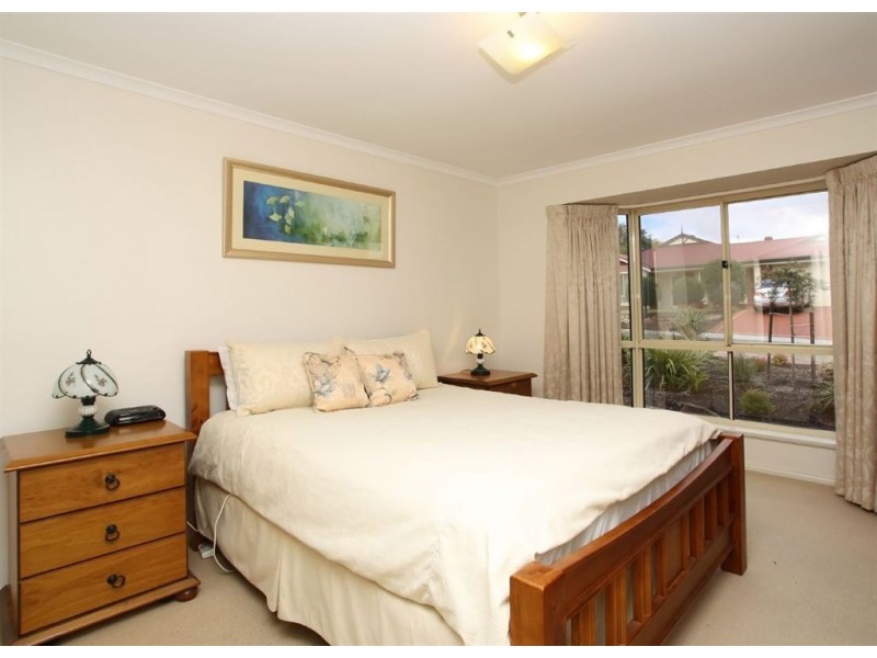 36 Nyrang Circuit, Woodcroft SA 5162