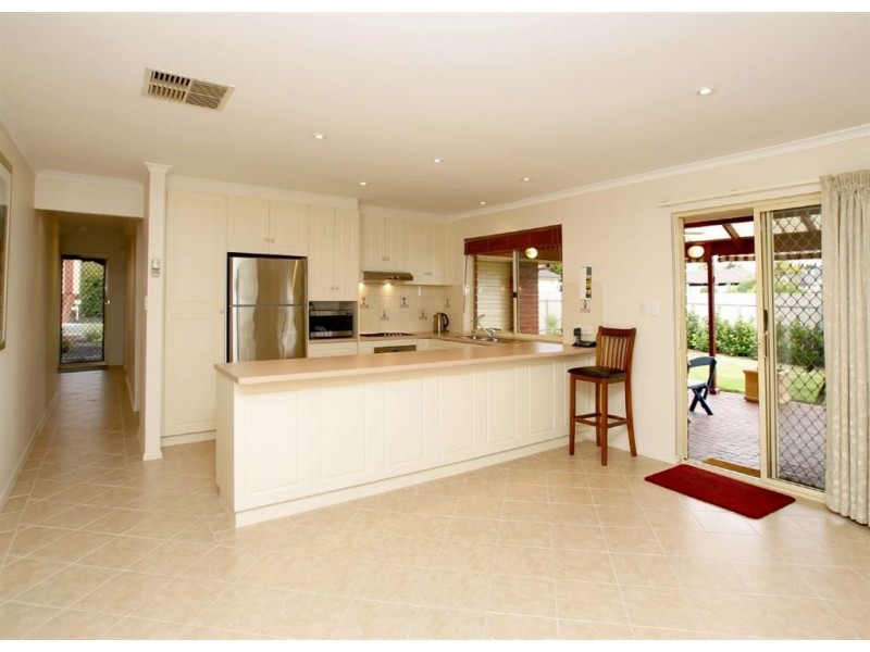 36 Nyrang Circuit, Woodcroft SA 5162