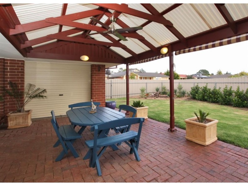 36 Nyrang Circuit, Woodcroft SA 5162