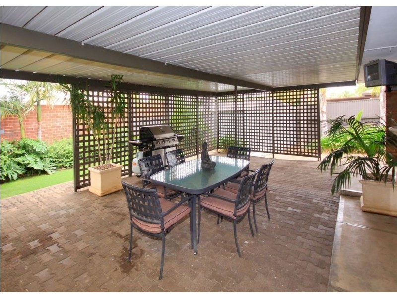 44 Kathryn Drive, Morphett Vale SA 5162