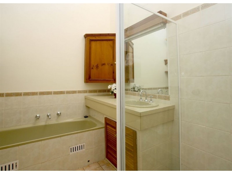 28 Garnet Crescent, Flagstaff Hill SA 5159