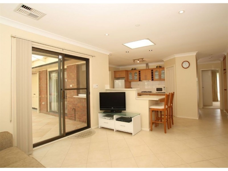 24 Gorelon Drive, Flagstaff Hill SA 5159