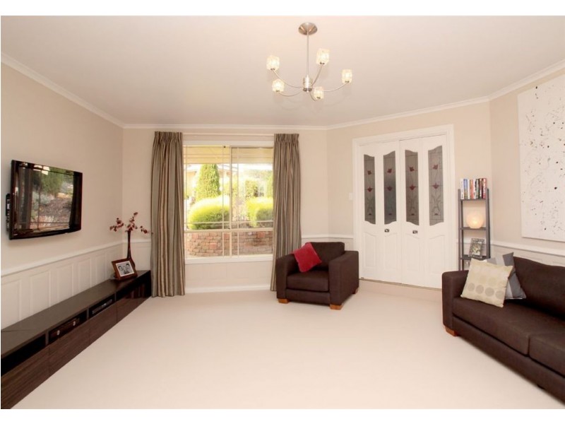 8 Corella Avenue, Chandlers Hill SA 5159