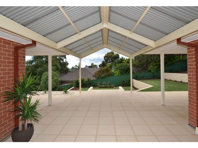 63 Greenfield Rise, Aberfoyle Park SA 5159