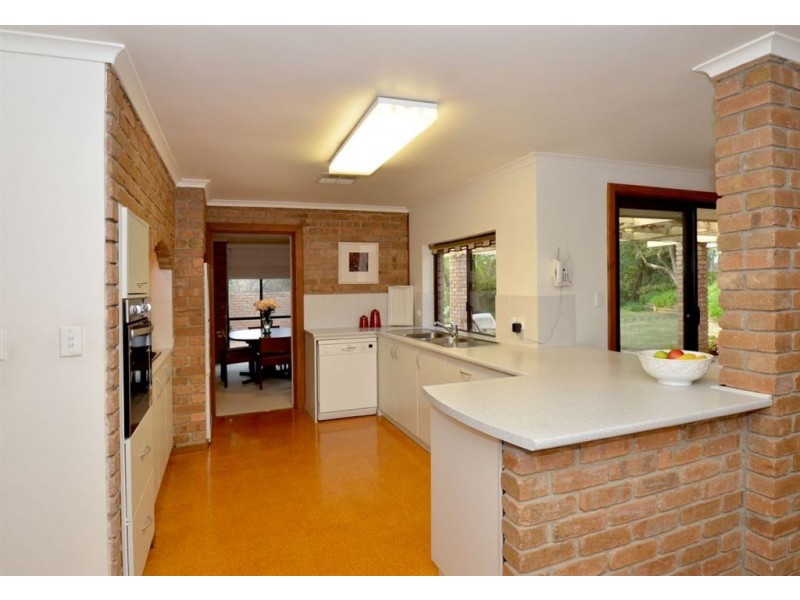 18 Catharina Street, Flagstaff Hill SA 5159