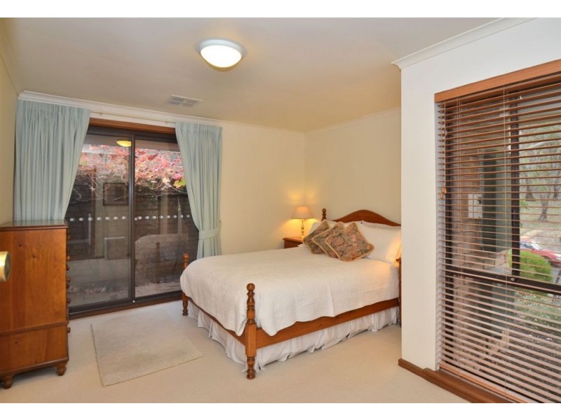 18 Catharina Street, Flagstaff Hill SA 5159