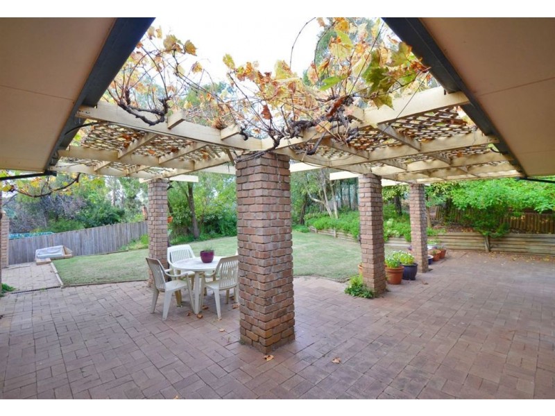 18 Catharina Street, Flagstaff Hill SA 5159