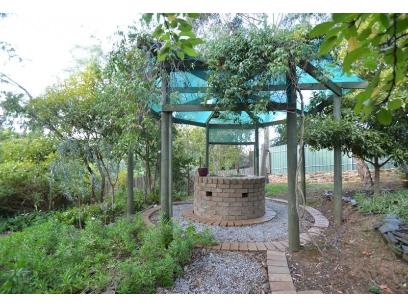 18 Catharina Street, Flagstaff Hill SA 5159