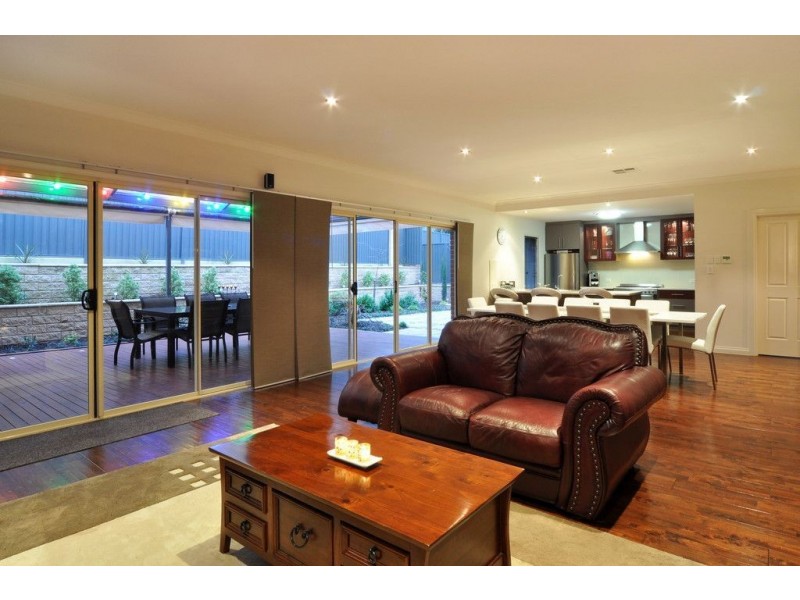 6 Maritime Way, Flagstaff Hill SA 5159