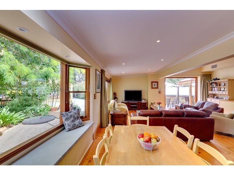 12 Radiata Place, Aberfoyle Park SA 5159