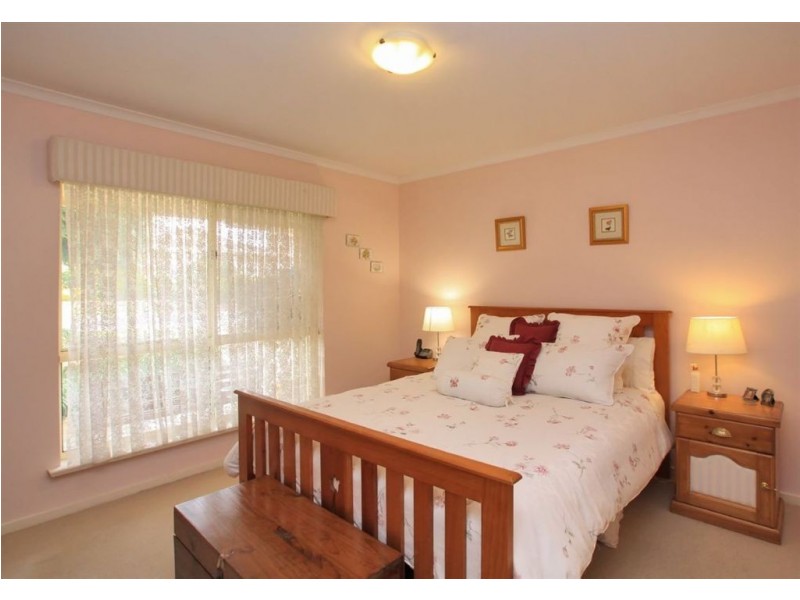 48 Riddoch Crescent, Woodcroft SA 5162