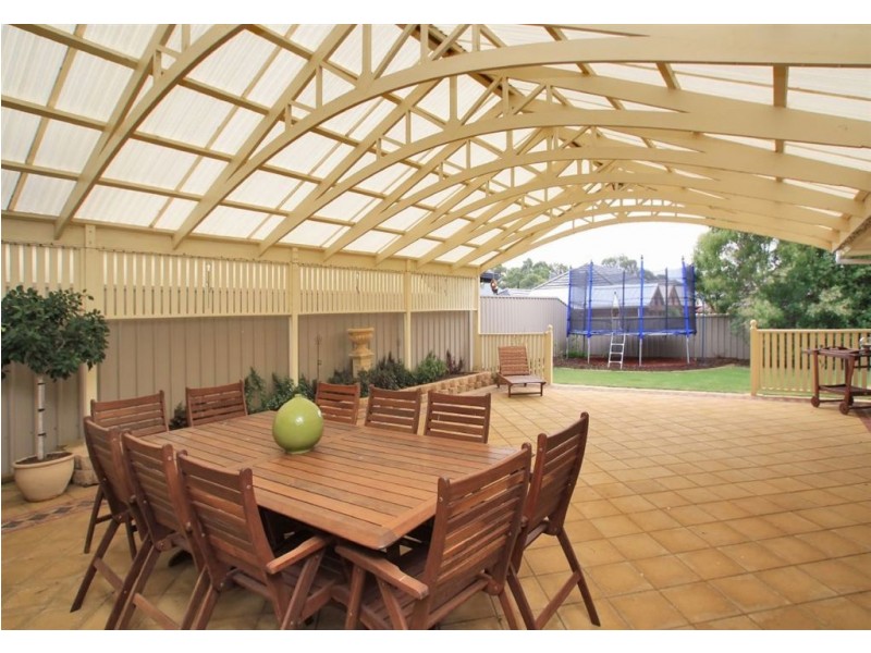 48 Riddoch Crescent, Woodcroft SA 5162