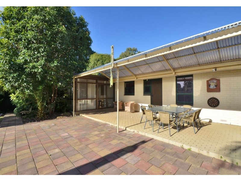 24 Regency Road, Happy Valley SA 5159