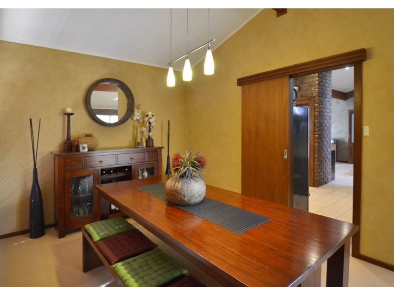 11 Rudge Close, Happy Valley SA 5159